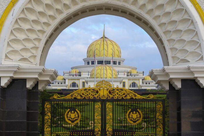 All eyes on Istana Negara as political leaders seek audiences with the Agong