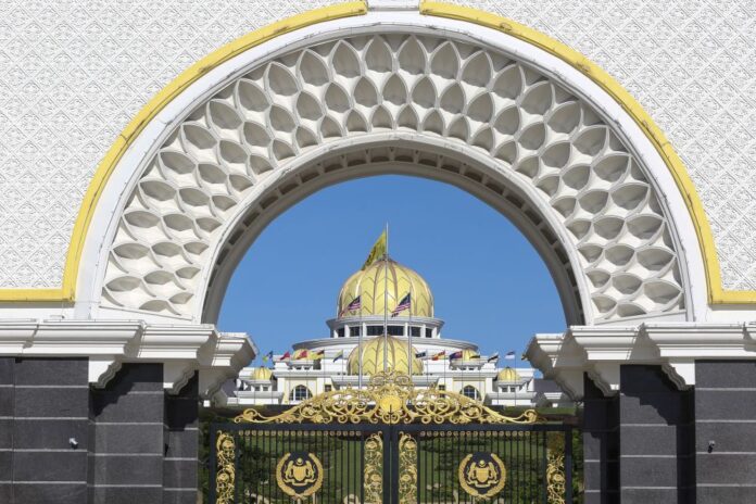 MPs behind Ismail Sabri summoned to Istana to verify support