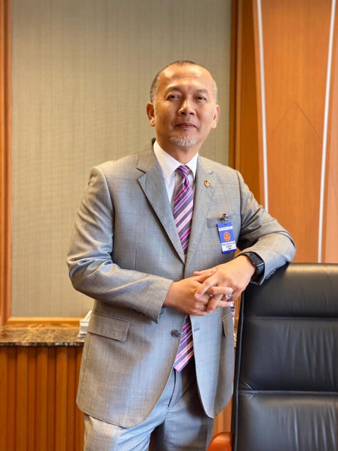Hold general election to resolve power struggle, says PBB man