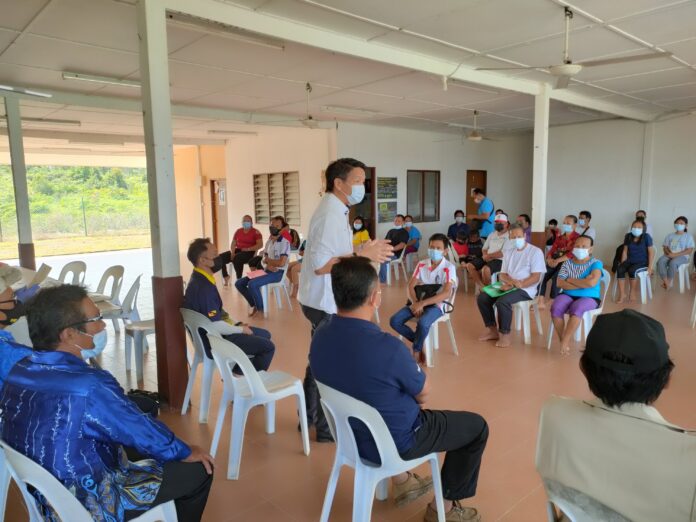 Ensure staff tested for Covid before they enter Telang Usan, companies told