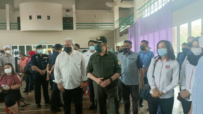 CM: Sarawak to go all out in making ‘vaccine passports’