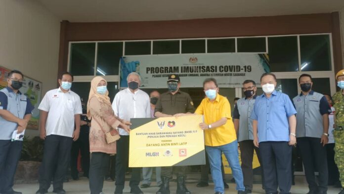 CM: Sarawak’s priority is Covid-19 battle, not politics