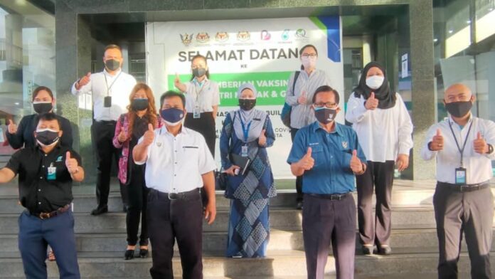 MDDMC to ensure O&G industry players complete vaccination