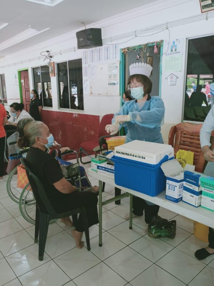 All eligible candidates can go for walk-in vaccination at Covid-19 PPVs in Bintulu, says health officer