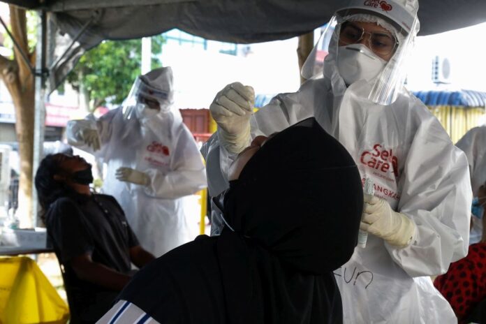 On 64th National Day, Malaysia sees 20,897 new Covid-19 infections