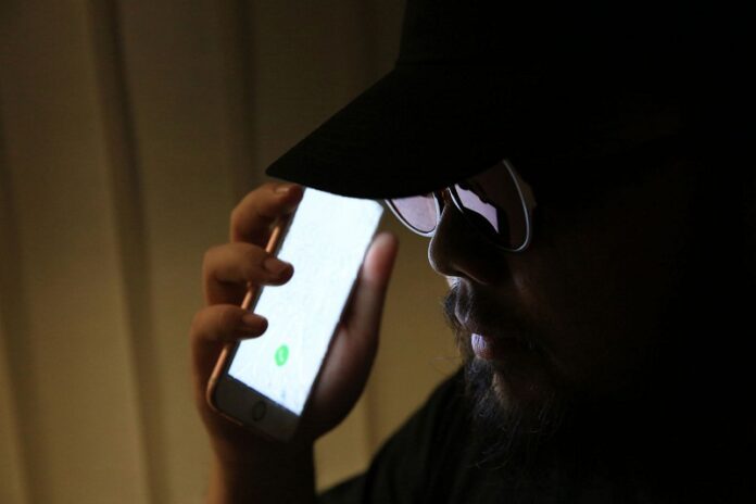 Senior citizen in Kuching loses RM48,340 to scammers