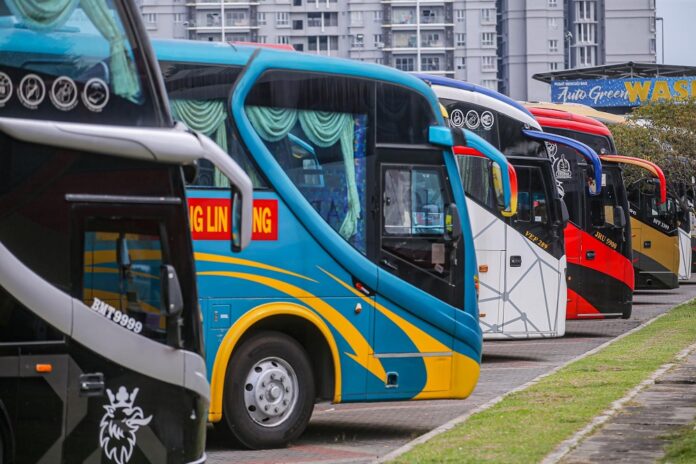 Transport minister: Express bus drivers to receive one-off RM500 aid