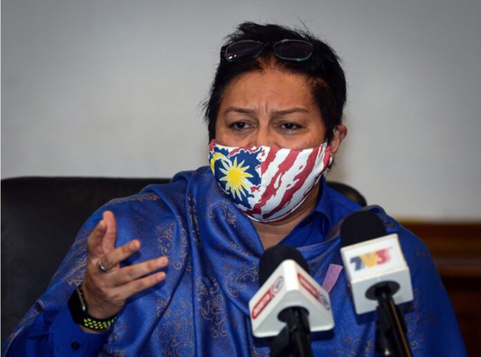 Azalina proposes new law for recall elections if MPs defect, plans Private Member’s Bill