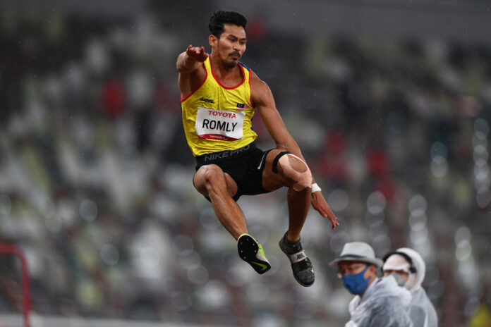 Paralympic gold medallist Abdul Latif to return home only after injury rehab