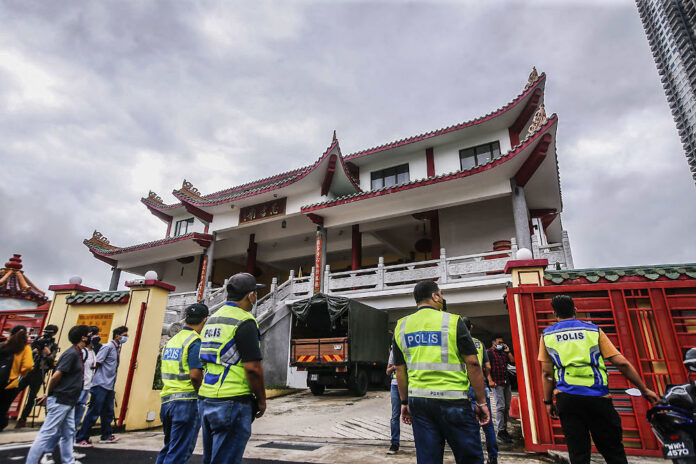 Deputy minister: Clash at Chinese temple in Cheras triggered by a misunderstanding