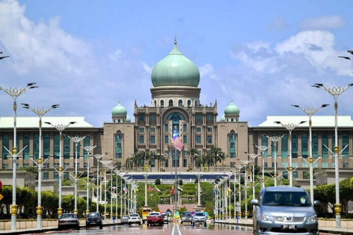 Govt remains committed to carbon-neutral Malaysia by 2050 target – PM