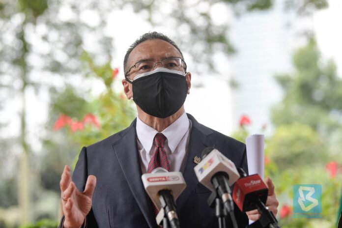 Endemic phase: Discussion on SOP adjustment, relaxation to involve 3 other ministers – Hishammuddin