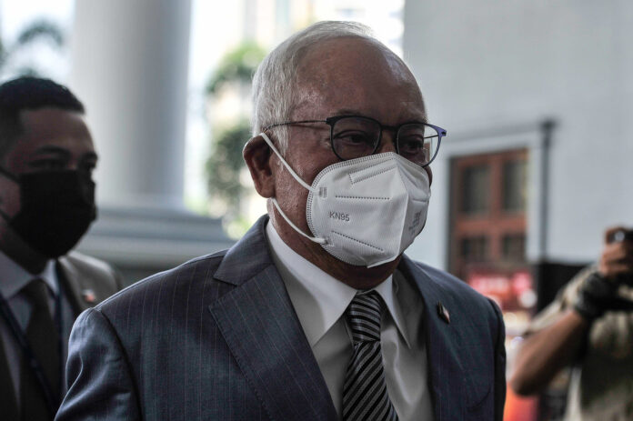 Oct 21 for hearing of Najib, Nazifuddin’s stay bid in tax arrears suit