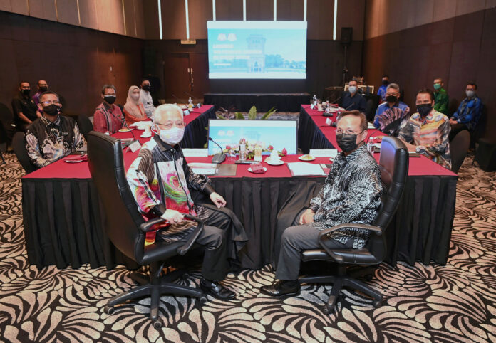 PM agrees Johor to be directly involved in special committee on Malaysia-Singapore border opening