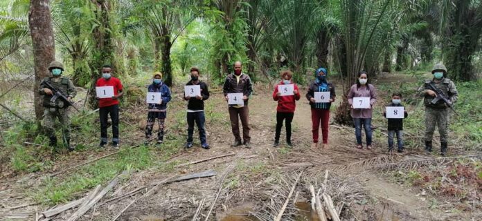 Eight illegal immigrants, including child, made to turn back while trying to enter Sarawak
