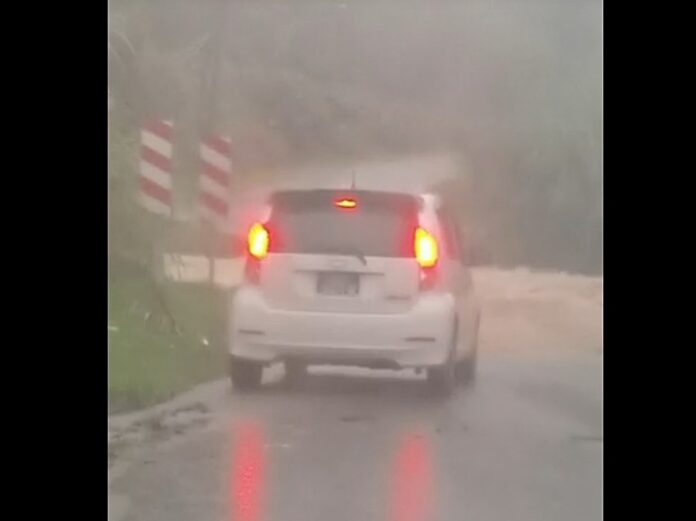 Body of elderly man found in monsoon drain, believed to be a victim of Myvi swept by flood in Inanam