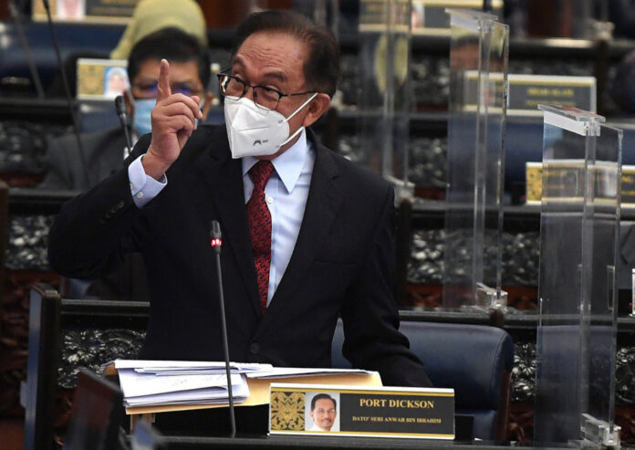 Anwar doubles down on claim govt paid foreign consultant RM2b, touts use of local talent