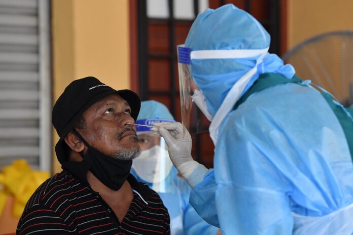 Covid-19: 99.56 pct of 2,967 cases in Sarawak in Categories 1, 2 – SDMC