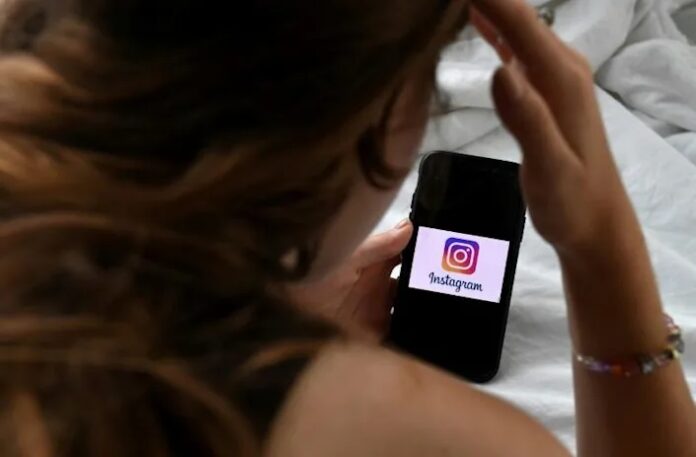 Instagram seeks to curb mental harm to teenagers