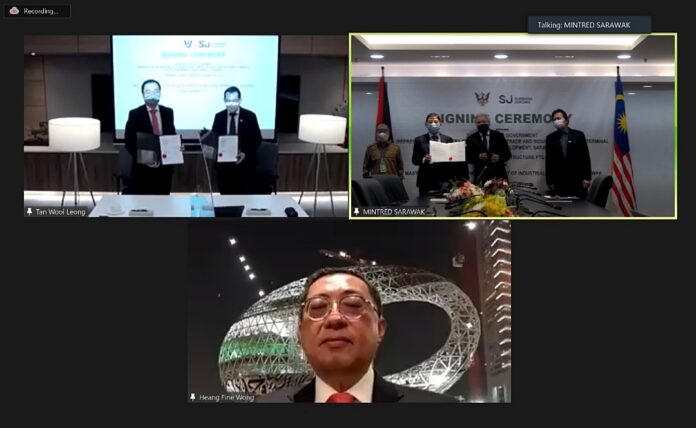 State govt ties up with S’pore firm to explore devt of downstream O&G industry