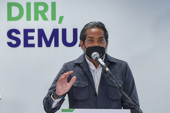 Health minister: Good news for outdoor team sports soon, ventilation guidelines for gyms being prepared