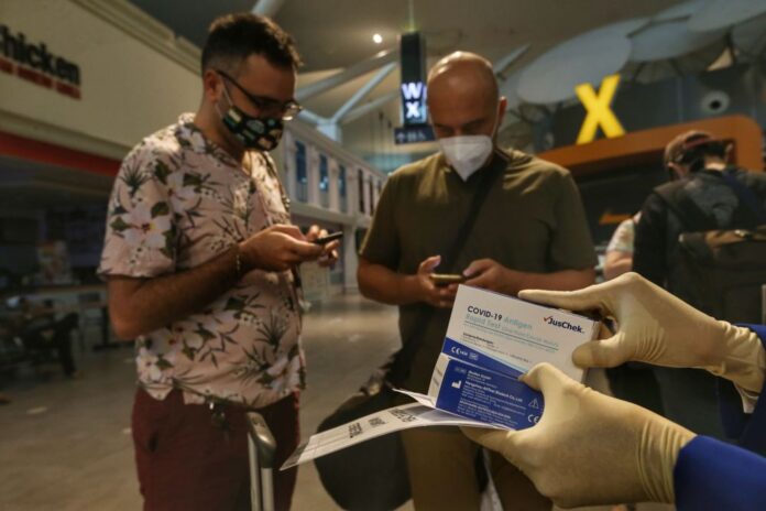 Transport minister says 1,520 passengers on eight flights flew to Langkawi under travel bubble project