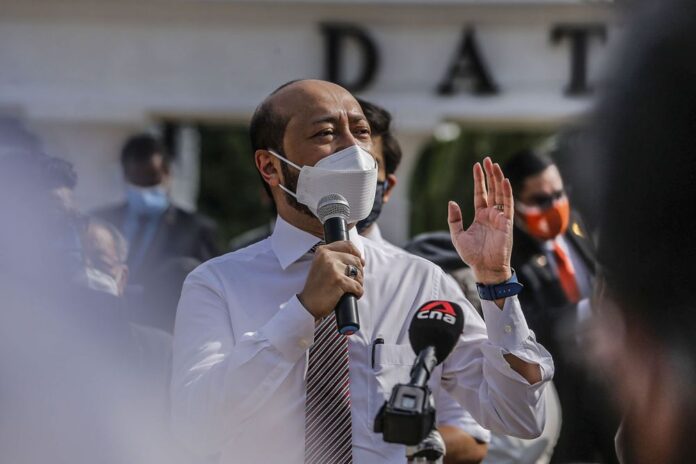 Mukhriz claims PM Ismail Sabri offered Dr Mahathir post as National Recovery Council chief