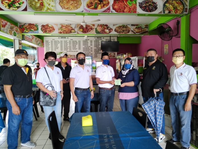 SMC mulls capping number of diners in each eatery