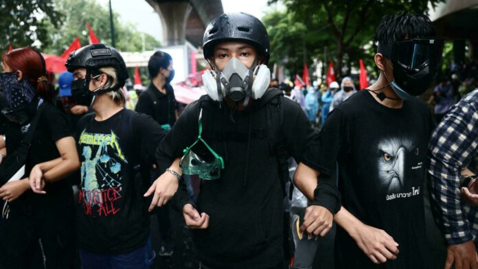 Thai protesters hit the streets as PM clings to power