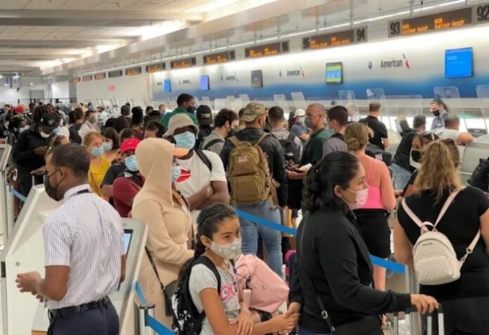 US to end travel bans for vaccinated passengers