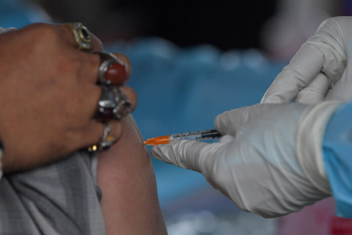Jais to present to Selangor Sultan list of individuals rejecting Covid-19 vaccination