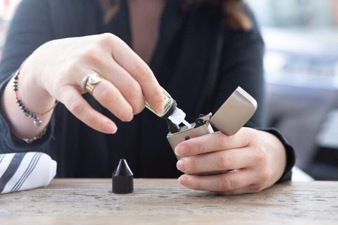 Study: No proof vaping increases risks of heart attacks