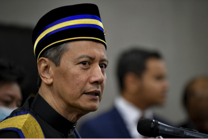 Azhar: No conflict of interest in Azalina’s appointment as PM’s adviser and deputy Speaker role