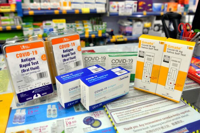Expedite to lower ceiling price of Covid-19 self-test kits – Lee