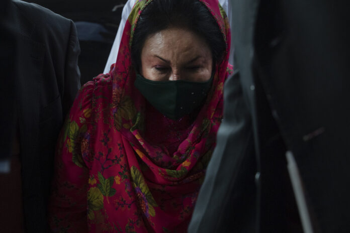 Solar hybrid project: Defence to prove Rosmah made a scapegoat
