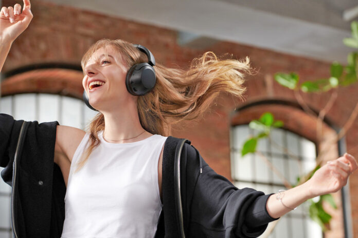 Sony introduces new WH-XB910N overhead wireless headphones