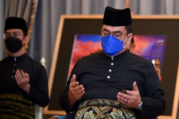 BN's Sulaiman returns as Melaka chief minister