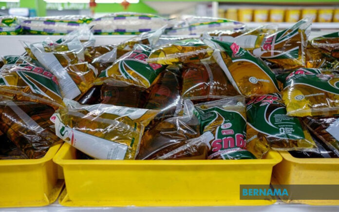 Domestic Trade Ministry: Licensed wholesaler in Rawang suspected of abusing subsidised cooking oil