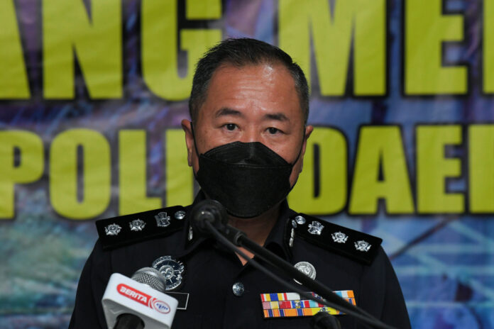 Cops: Four individuals who allegedly mocked disabled folk in viral video to give statements at Sentul police station today