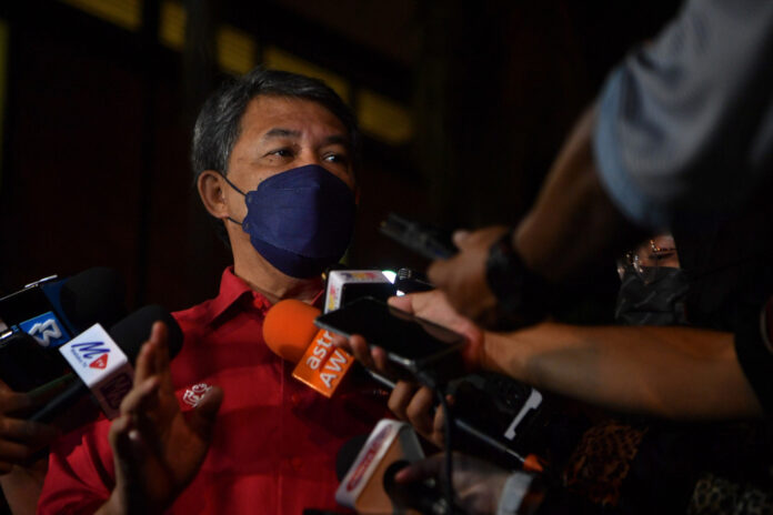 Umno election expected in Nov 2022, says Tok Mat
