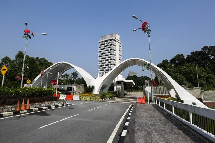 Dewan Rakyat to discuss KL-JB high speed rail project today