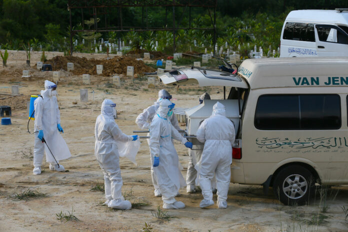 On first day of 2022, Malaysia logs 25 Covid-19 deaths