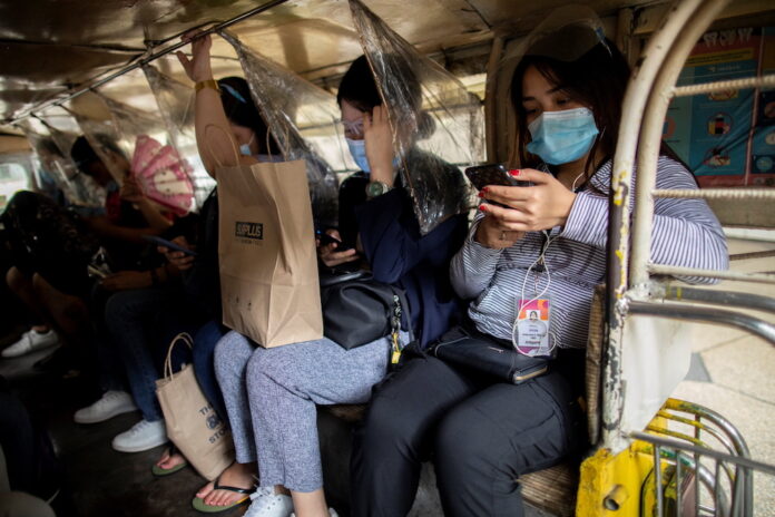 Philippines sees first deaths from Omicron Covid-19 variant