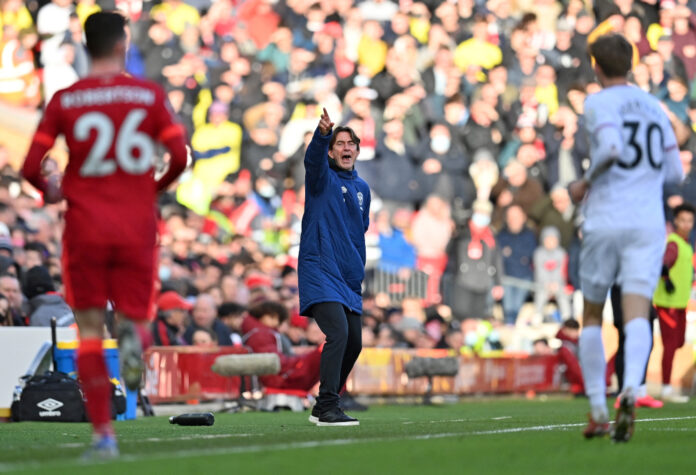 Brentford boss Frank signs new deal until 2025
