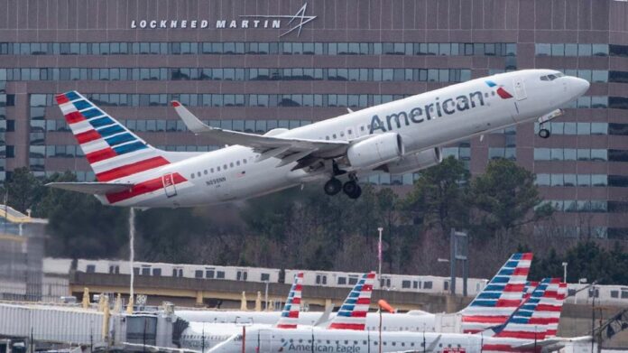 US airliner turns back in mid-flight due to passenger defying mask rule
