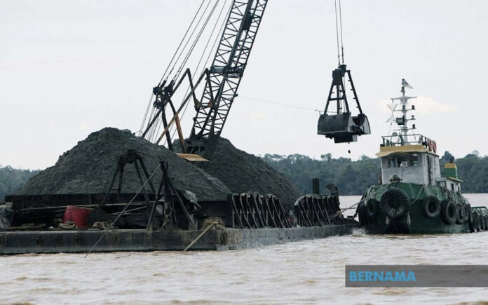 NGOs urge Perak MB to intervene in illegal sand mining in Manjung