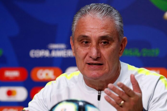 Brazil to stop unvaccinated footballers playing in top leagues