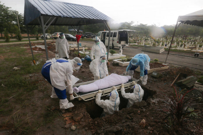 Health Ministry: Another 27 deaths from Covid-19 logged, nine brought-in-dead