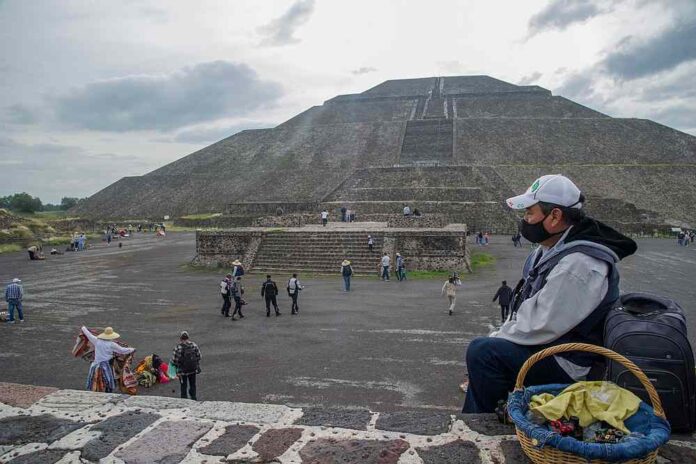 Mexico nears 300,000 deaths from Covid-19 as cases surge after holidays