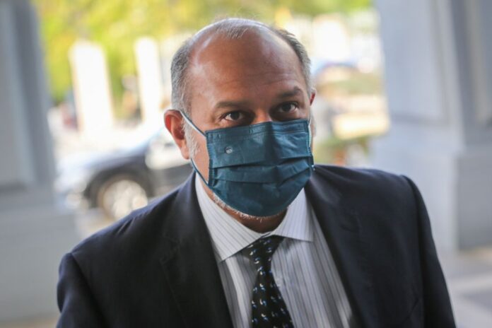 Opposition MPs: Did Cabinet have a hand in Securities Commission's second Azam Baki statement?